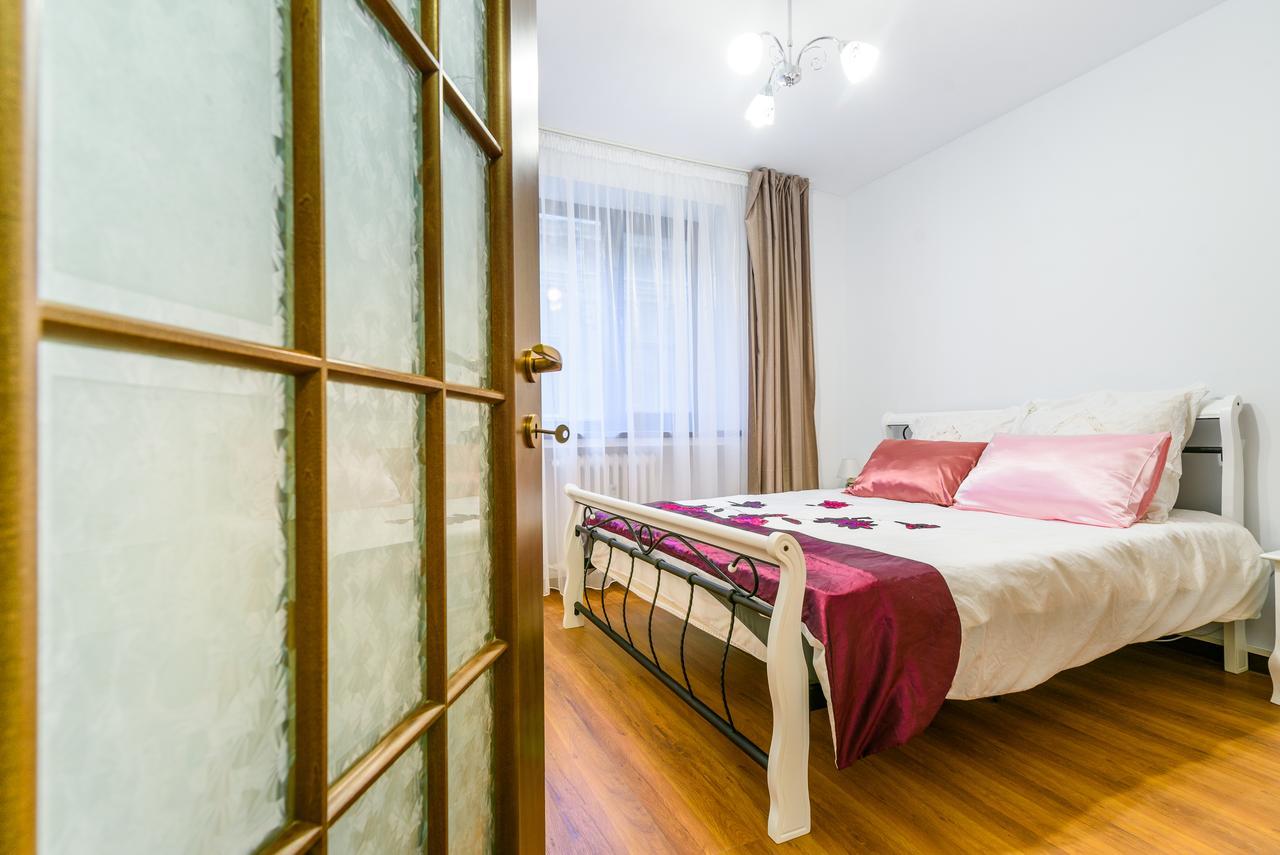 Bucharest Pedestrian Old Town 3 Bedrooms By Orchid Garden Kültér fotó